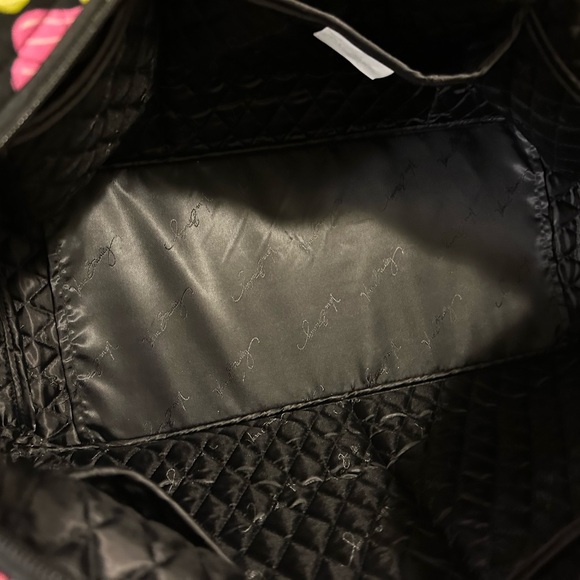 Vera Bradley small duffel - Picture 4 of 4